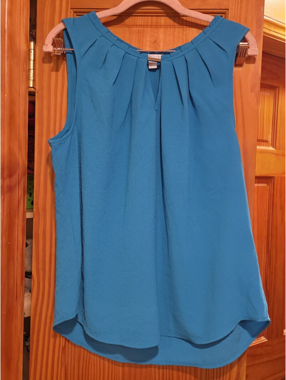New York & Company Turquoise Stretch  Sleeveless Top Size xl